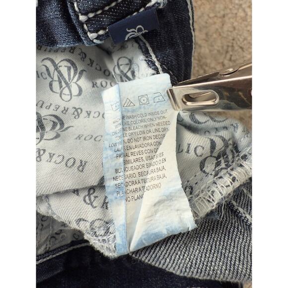 Rock & Republic Sz 2 Kasandra Blue Denim Boot Cut Jeans Embroidered Pockets - Picture 11 of 12
